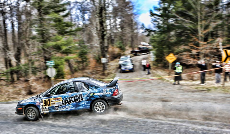Illustration for article titled Rally Photos of the Day: Oversize edition